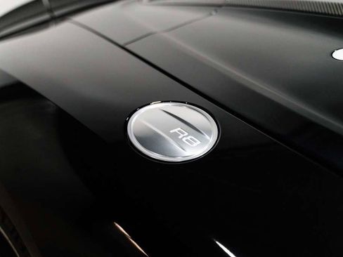 Used 2022 Audi R8 V10 performance image 9