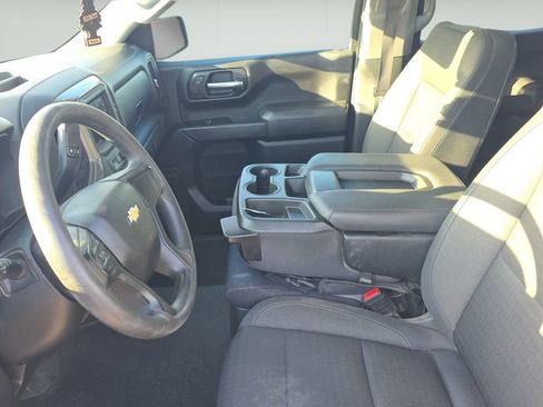 Used 2023 Chevrolet Silverado 1500 Custom AWD/4WD image 15