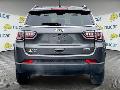 Used 2023 Jeep Compass Latitude image 5