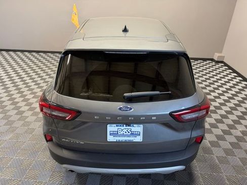 Used 2024 Ford Escape Active w/ Cold Weather Package FWD image 11