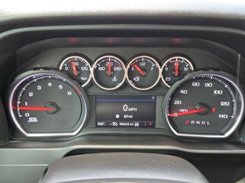 Used 2023 Chevrolet Silverado 3500 LT w/ Convenience Package AWD/4WD image 25