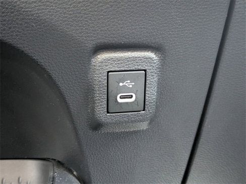 Used 2023 Toyota Corolla LE image 18