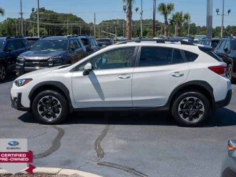 Certified 2022 Subaru Crosstrek 2.0i Premium w/ Popular Package #4A AWD/4WD image 6