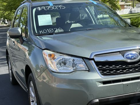 Used 2016 Subaru Forester 2.5i Limited AWD/4WD image 22