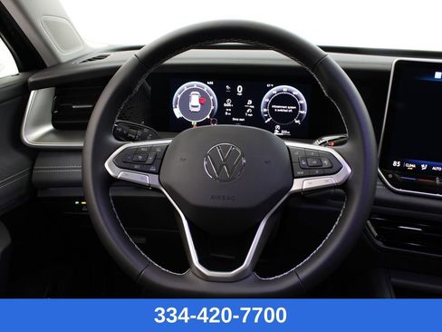 New 2026 Volkswagen Tiguan SE image 20