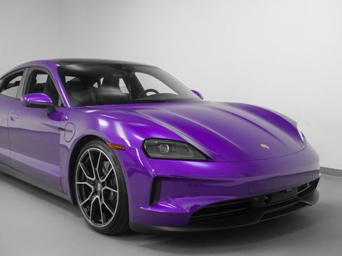 New 2025 Porsche Taycan 4 image 9