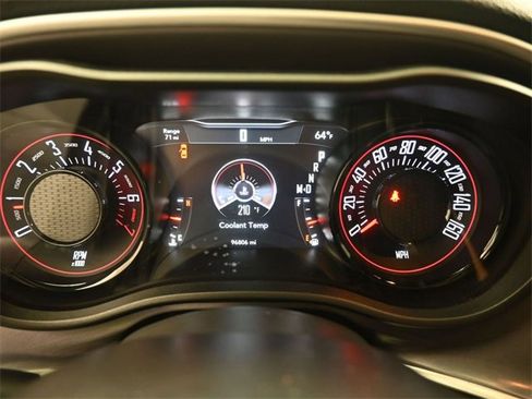 Used 2019 Dodge Challenger SXT w/ Blacktop Package image 6