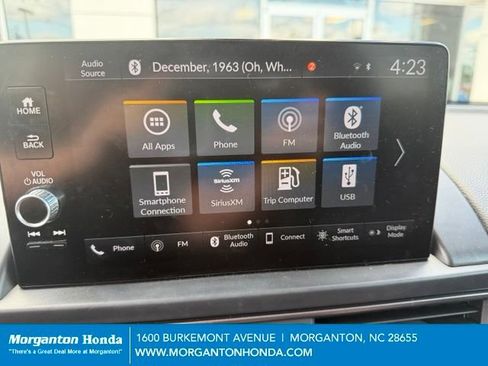 Used 2025 Honda Pilot TrailSport image 16