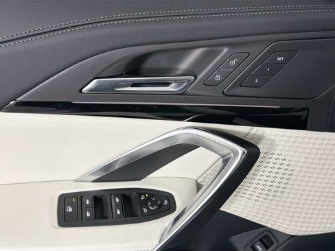 New 2026 BMW X1 xDrive28i w/ Convenience Package image 16