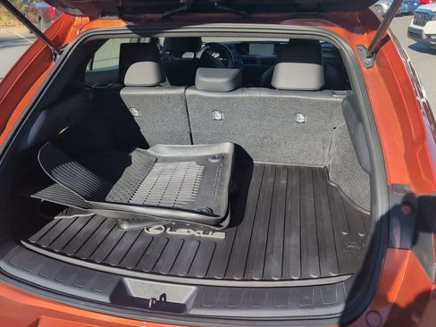 Used 2019 Lexus UX 250h F Sport image 11