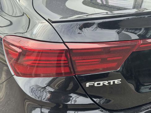 Used 2023 Kia Forte GT-Line w/ GT-Line Premium Package image 9