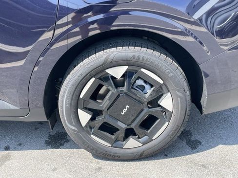 New 2026 Kia Carnival EX image 34