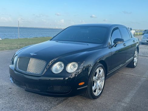 Used 2008 Bentley Flying Spur Flying Spur image 1