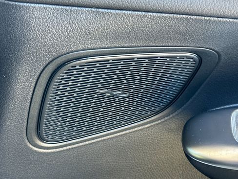 Certified 2025 Mercedes-Benz GLC 350e 4MATIC image 28