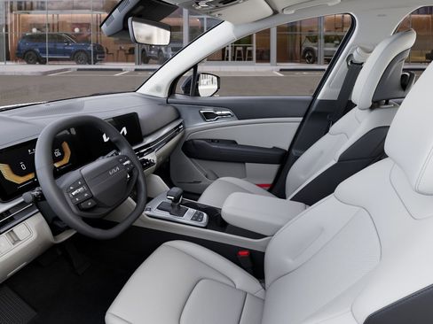 New 2026 Kia Sportage EX FWD image 17