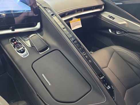 Used 2023 Chevrolet Corvette Stingray Coupe w/ 1LT image 16