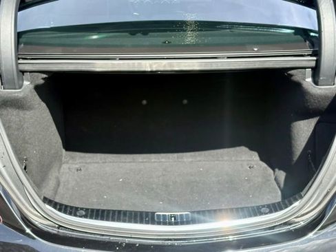 Used 2018 Mercedes-Benz S 560 4MATIC Sedan image 17