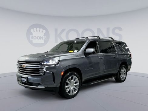 Used 2022 Chevrolet Suburban High Country AWD/4WD image 1