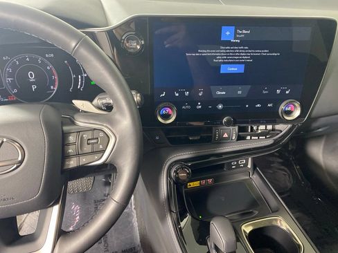 Used 2026 Lexus NX 350 AWD w/ Accessory Package (2T) image 16