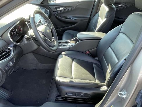 Used 2024 Chevrolet Malibu LT image 14