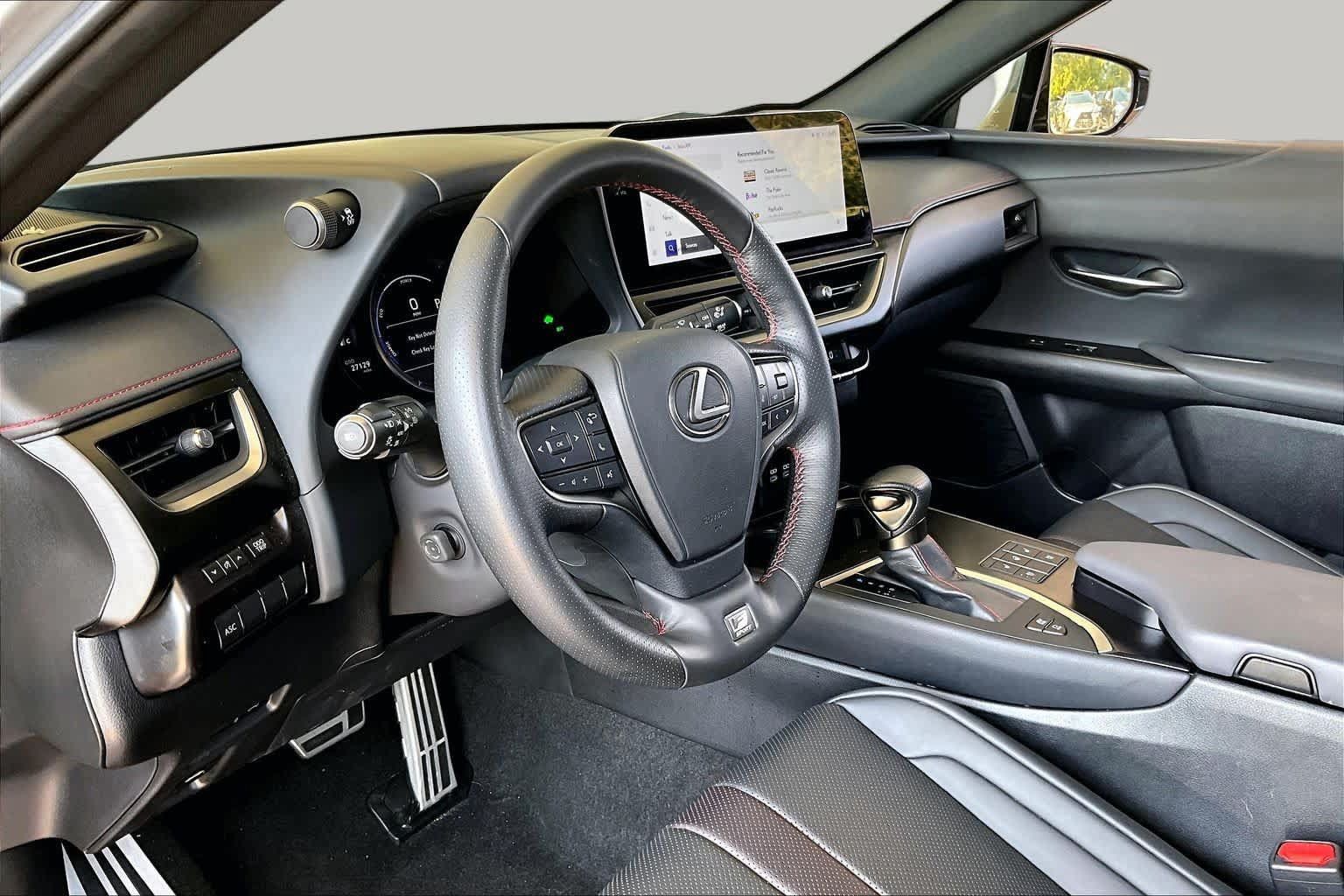 Used 2024 Lexus UX 250h F Sport FWD image 15