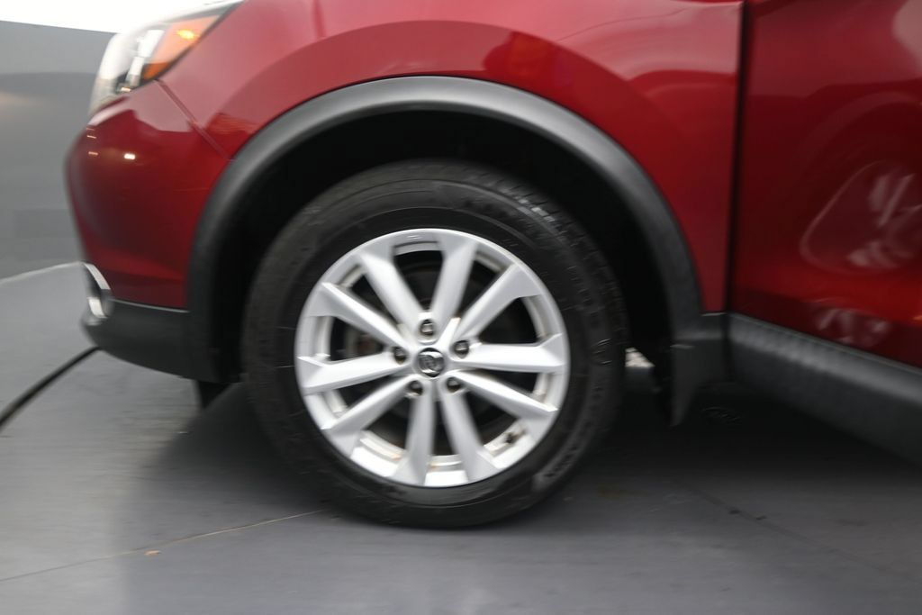 Used 2019 Nissan Rogue Sport SV w/ All-Weather Package FWD image 13