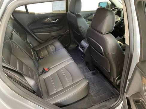 Used 2023 GMC Terrain Denali w/ Denali Premium Package AWD/4WD image 18