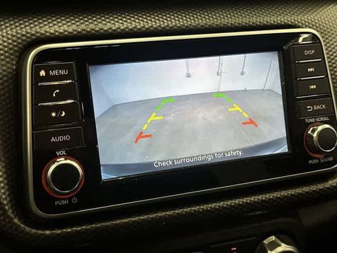Used 2019 Nissan Kicks S FWD image 22