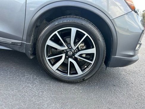 Used 2020 Nissan Rogue SL w/ Premium Package image 8
