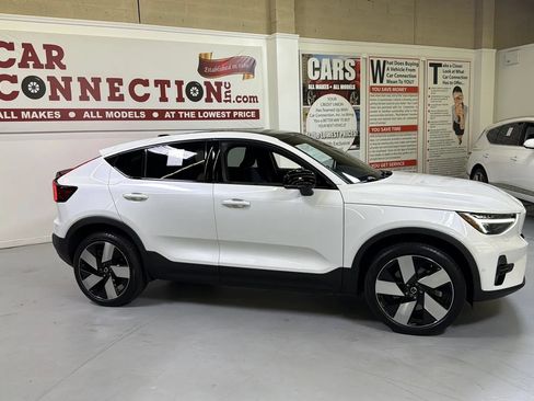 Used 2023 Volvo C40 P8 Recharge Ultimate AWD/4WD image 11