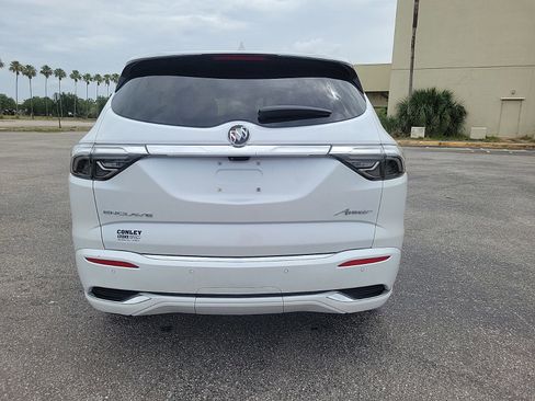 Used 2023 Buick Enclave Avenir w/ Trailering Package, 5000 lbs. FWD image 7