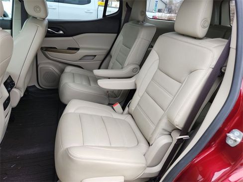 Certified 2018 GMC Acadia Denali w/ Technology Package image 25