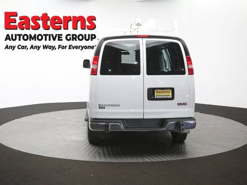 Used 2019 GMC Savana 2500 w/ Driver Convenience Package RWD image 30