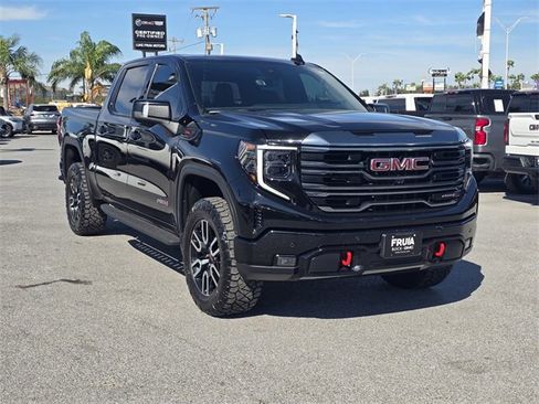 Used 2024 GMC Sierra 1500 AT4 w/ Technology Package image 3