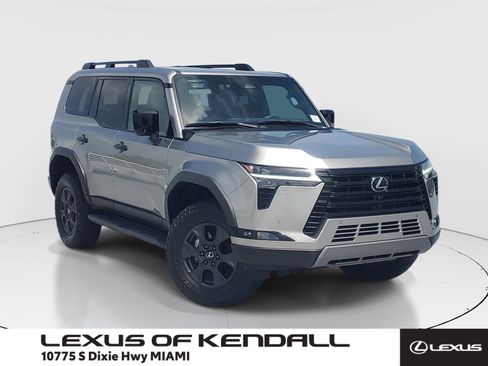Used 2025 Lexus GX 550 w/ Accessory Package (CT) AWD/4WD image 1