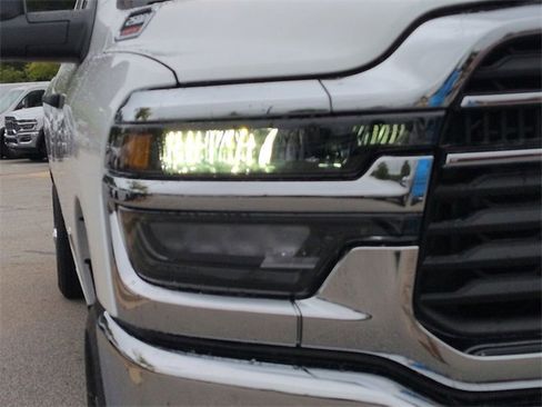 New 2026 RAM 2500 Tradesman w/ Chrome Appearance Group image 9
