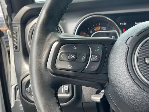 Used 2023 Jeep Wrangler Unlimited Sport AWD/4WD image 26