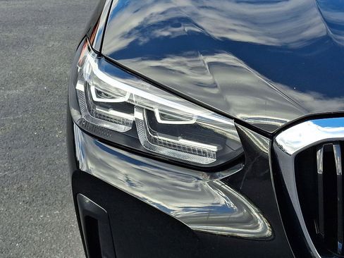 Used 2022 BMW X3 M40i w/ Premium Package image 9