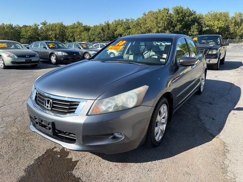 Used 2010 Honda Accord EX-L image 2