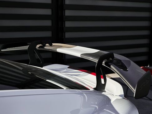 Used 2025 Porsche 718 Cayman GT4 RS w/ Weissach Package image 9