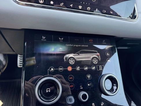 Used 2020 Land Rover Range Rover Evoque First Edition AWD/4WD image 29