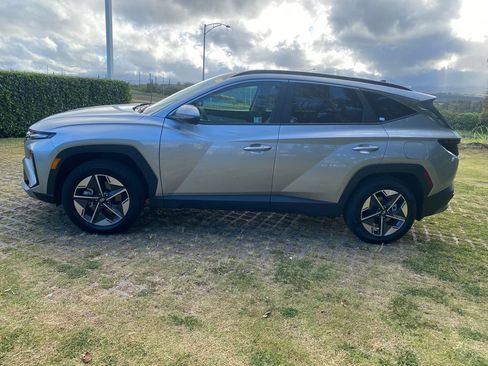 Used 2025 Hyundai Tucson SEL AWD/4WD image 4