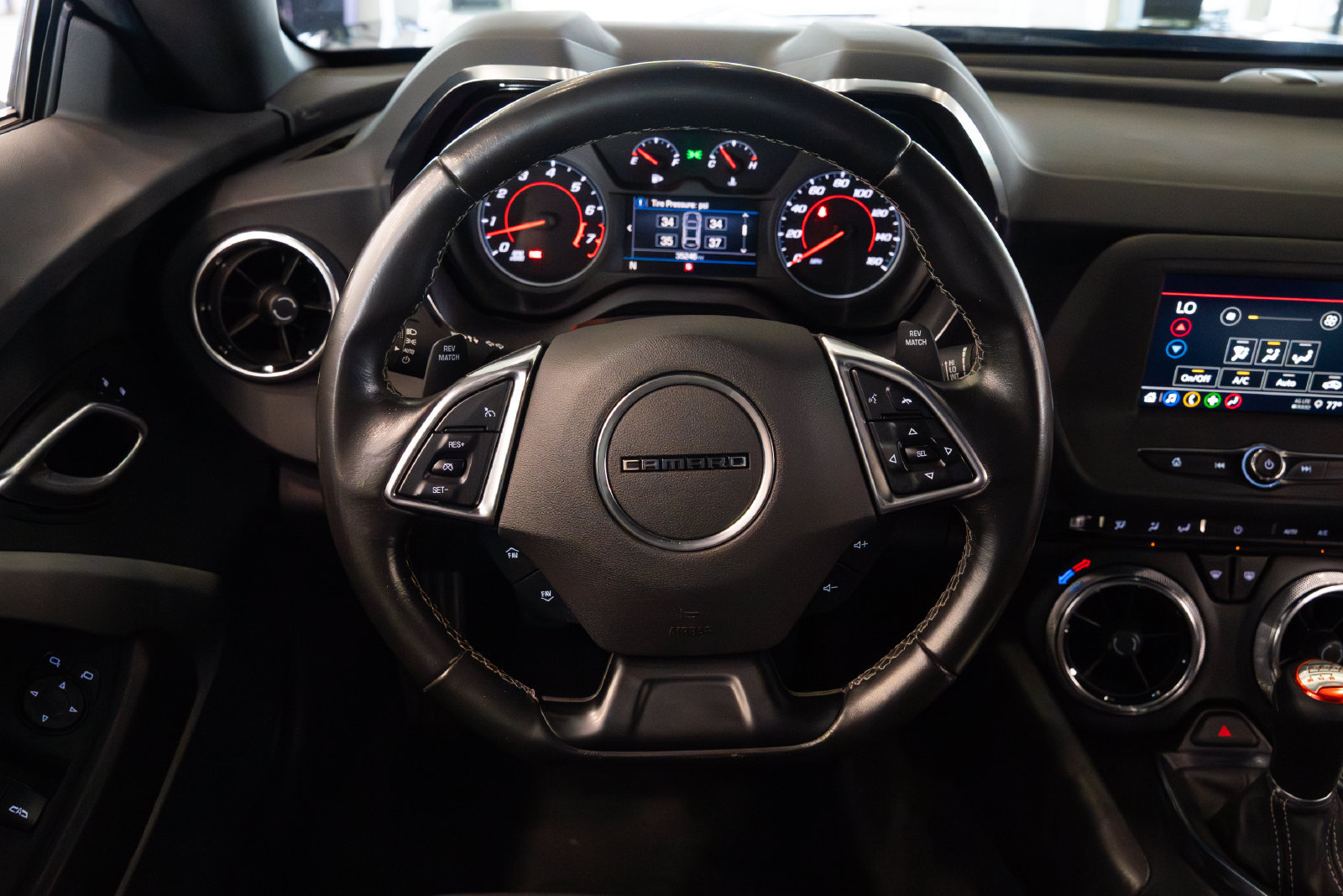 Used 2023 Chevrolet Camaro LT RWD image 11