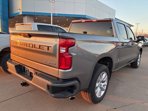 Used 2021 Chevrolet Silverado 1500 Custom image 5
