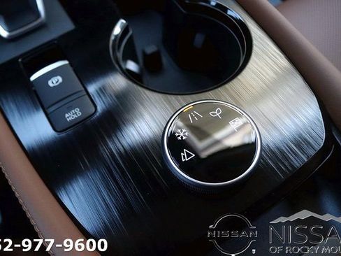 New 2026 Nissan Rogue Platinum w/ Platinum Premium Package AWD/4WD image 21