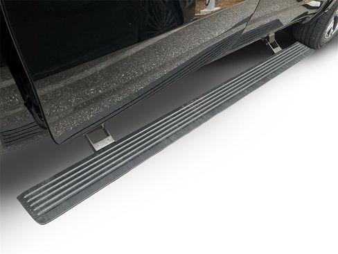 New 2026 RAM 1500 Laramie w/ Advanced Safety Group II image 16