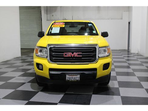 Used 2020 GMC Canyon W/T w/ Convenience Package image 2