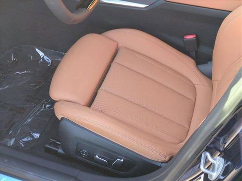 New 2026 BMW i4 eDrive40 w/ Premium Package RWD image 4