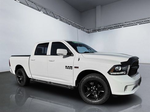 Used 2018 RAM 1500 Sport w/ Convenience Group image 28
