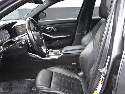 Used 2019 BMW 330i Sedan w/ Convenience Package image 10